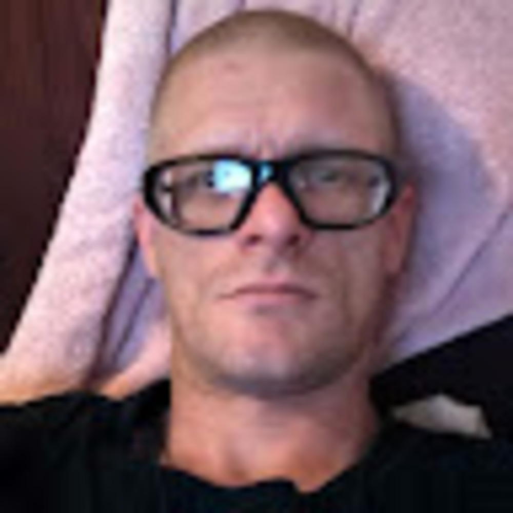 Meet your Posher, Thomas